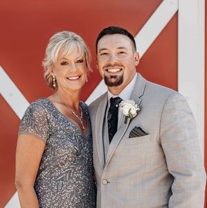 Meet your Posher, Traci